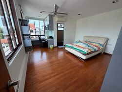 Phillips Avenue (D19), Semi-Detached #573036231